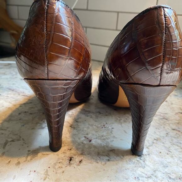 Rayne London $540 Vtg. EVITA Croc Leather Heels sz 9.5 NN (AA) EUC - Picture 8 of 13